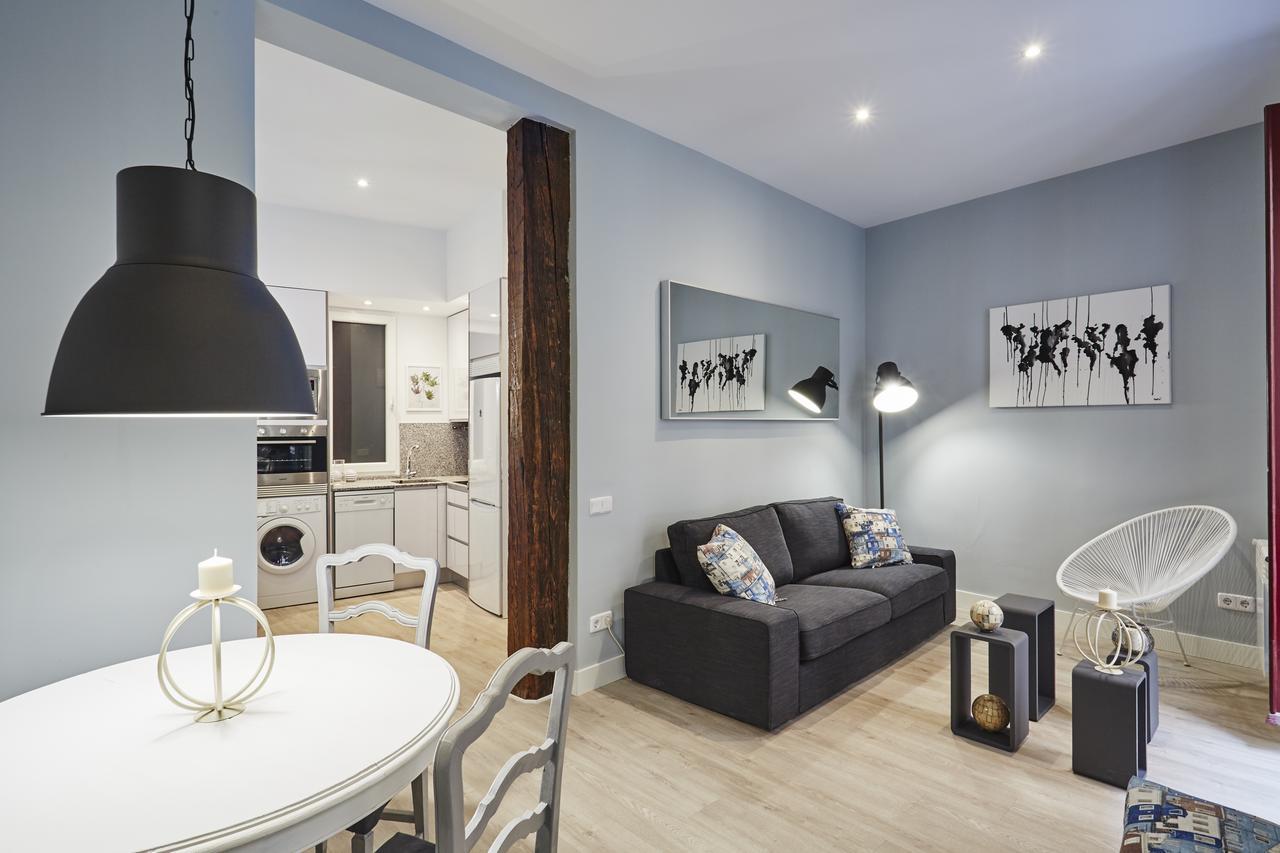 Leeways Apartment In Fucar Madri Exterior foto