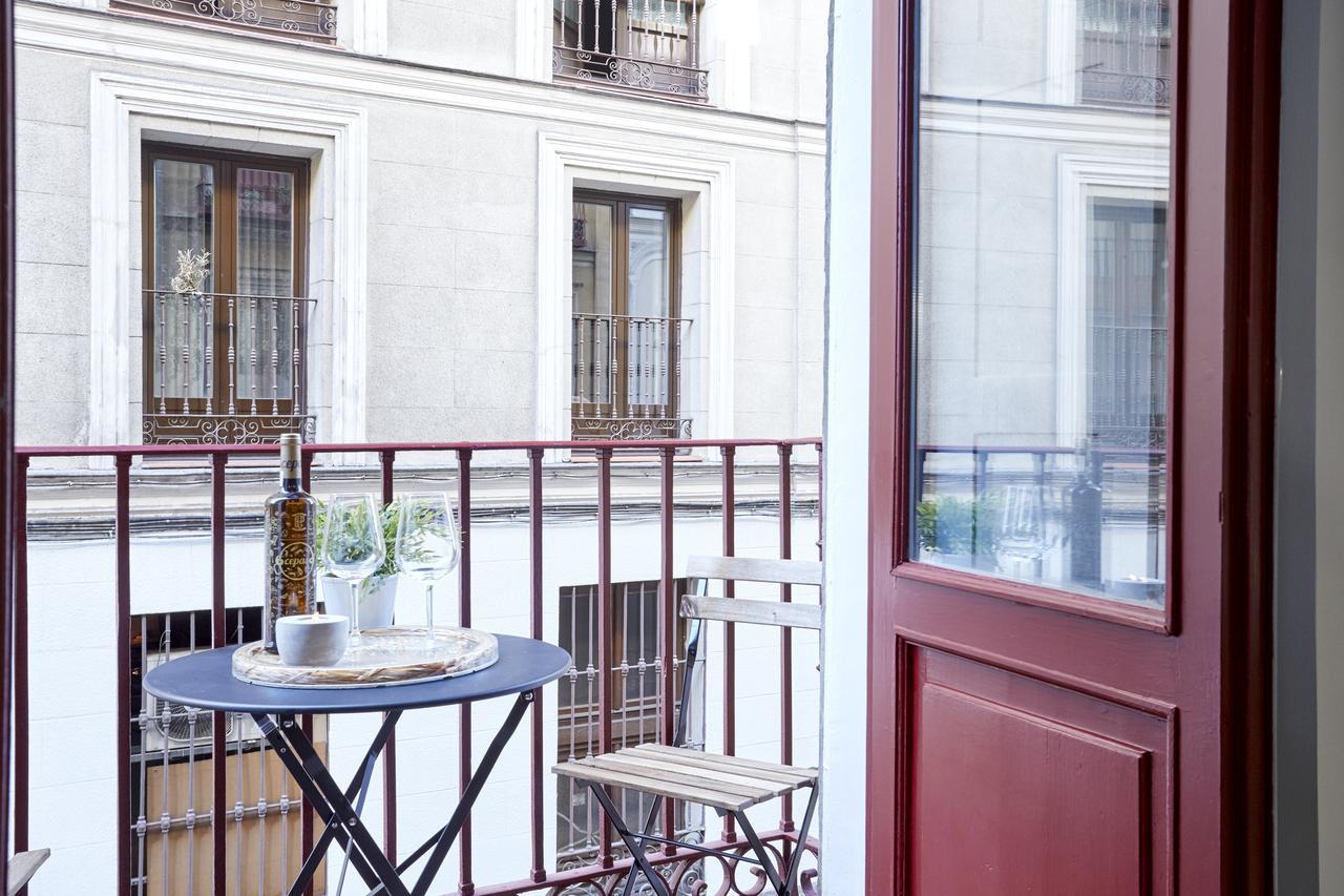 Leeways Apartment In Fucar Madri Exterior foto