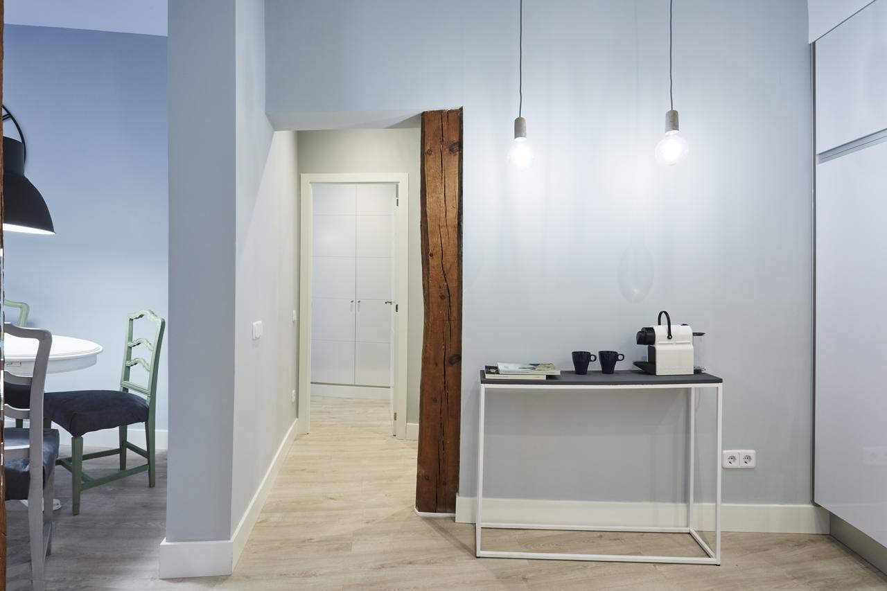 Leeways Apartment In Fucar Madri Exterior foto