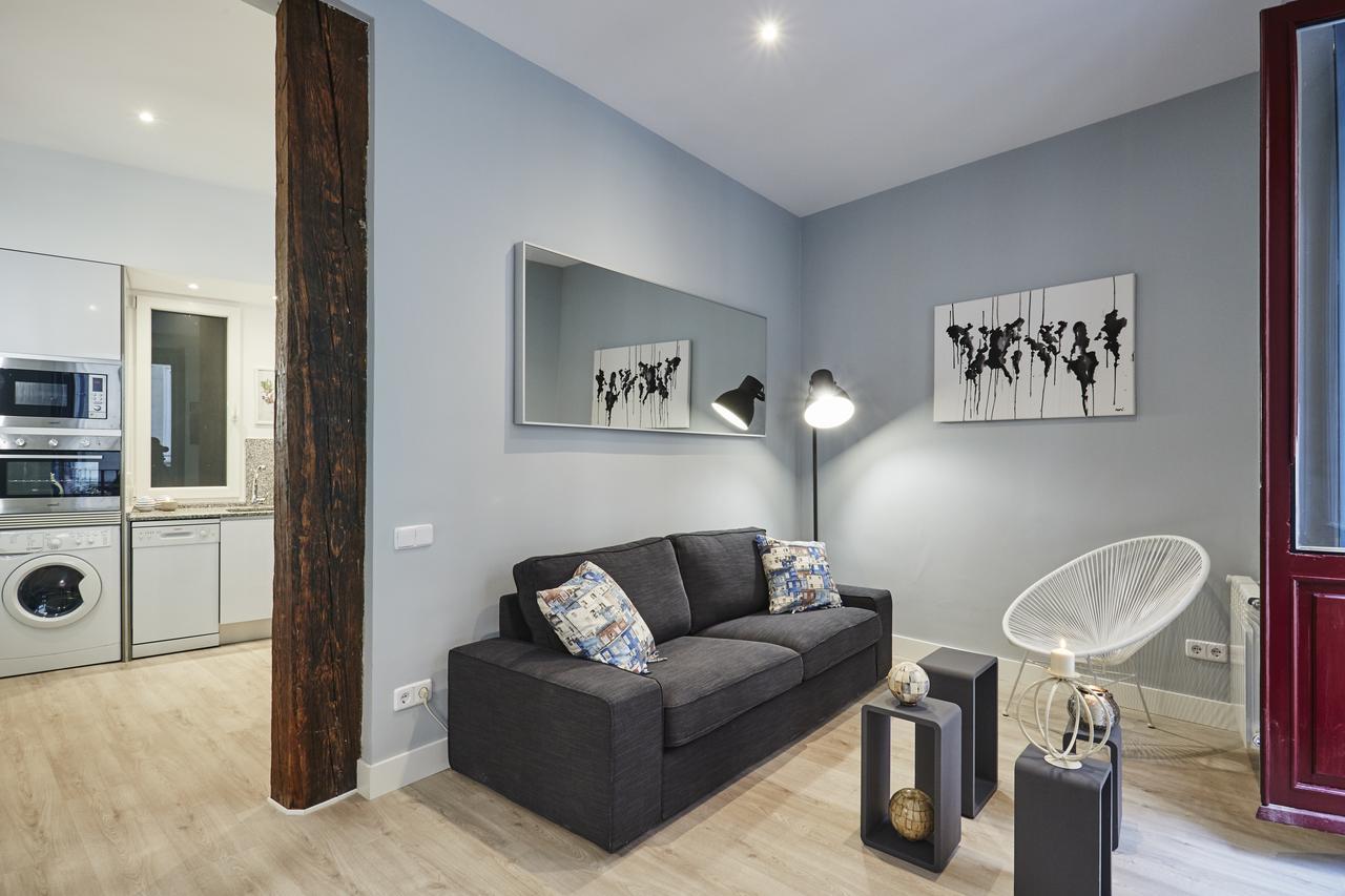 Leeways Apartment In Fucar Madri Exterior foto